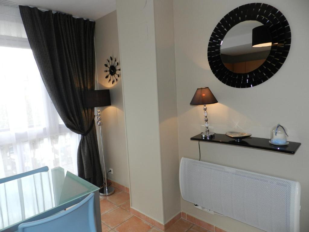 Appartement Le Saint Michel - Les Balcons De La Cite Carcassonne Exteriör bild