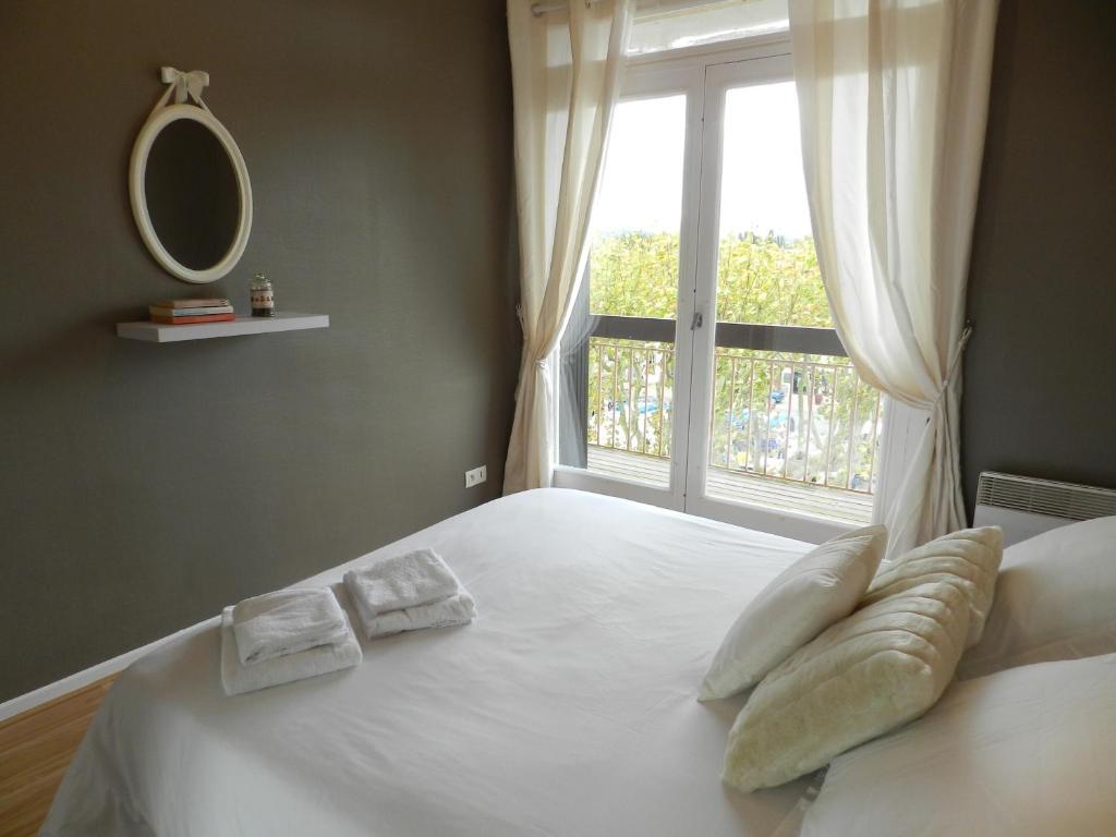 Appartement Le Saint Michel - Les Balcons De La Cite Carcassonne Exteriör bild